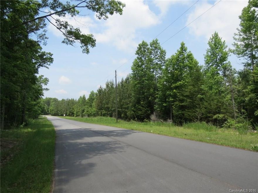 Beautiful wooded lots that are very private. Half of the lots have mature hardwoods and the remainder lots have mature pines. Located on a gently winding paved road outside of city limits. This location has easy access to downtown Clover, York and I-85. All lots are at least 1 acre in size and have plenty of trees for privacy and shade. Can combine lots for more acreage. Minimal restrictions to keep like-in-kind properties.