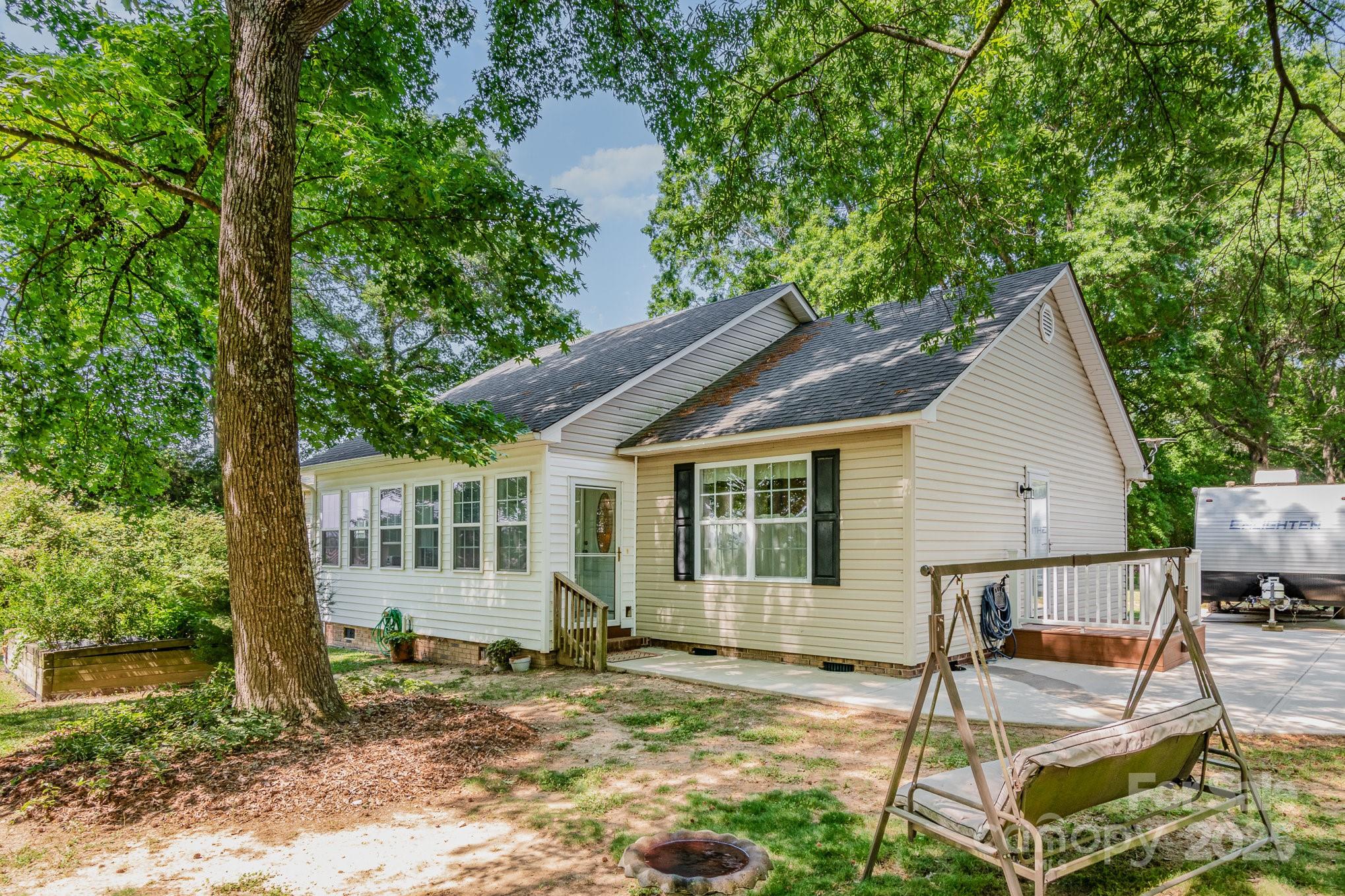 814 Independence Drive