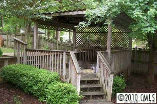 Poplar Glen - Residential