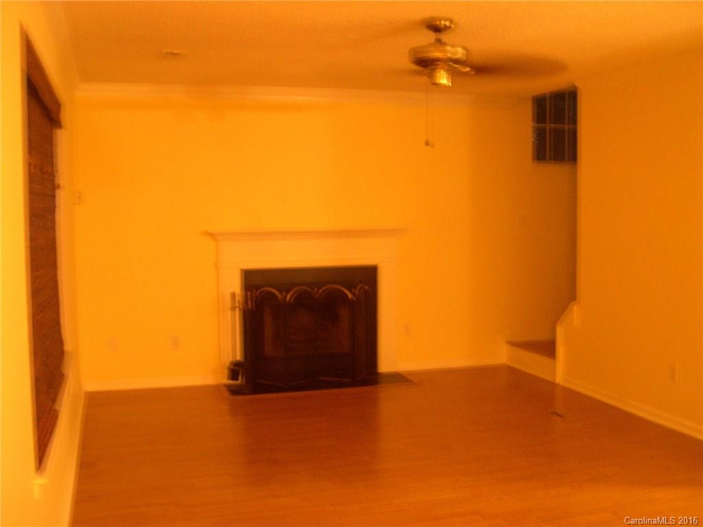 Poplar Glen - Residential