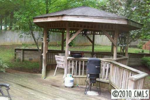 Poplar Glen - Residential