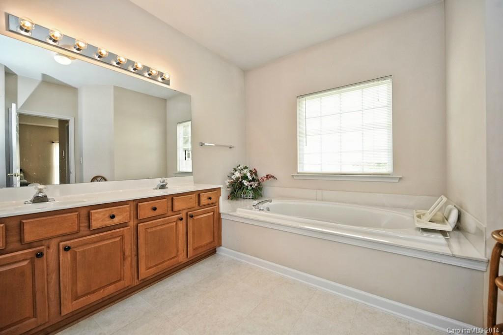 Planters Walk - Residential