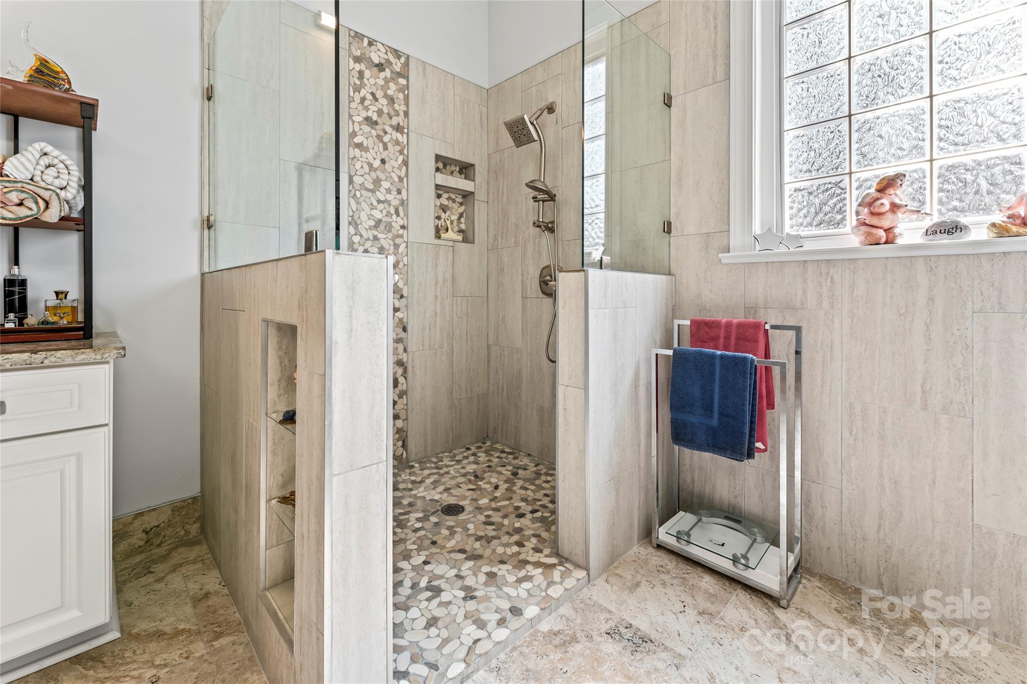 Chestnut Oaks - Residential