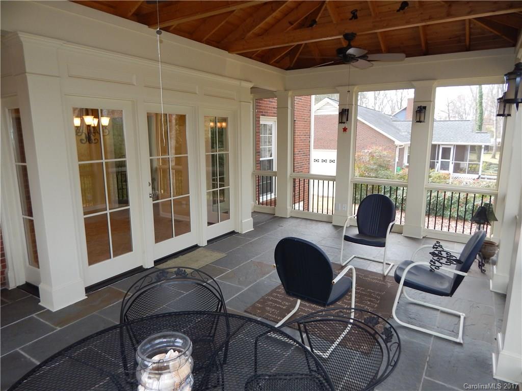 Oakhurst - Residential