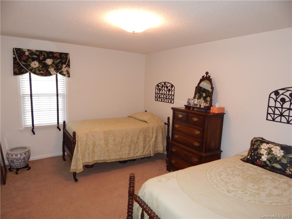 Oakhurst - Residential