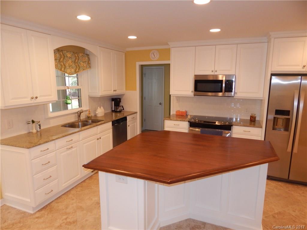 Oakhurst - Residential