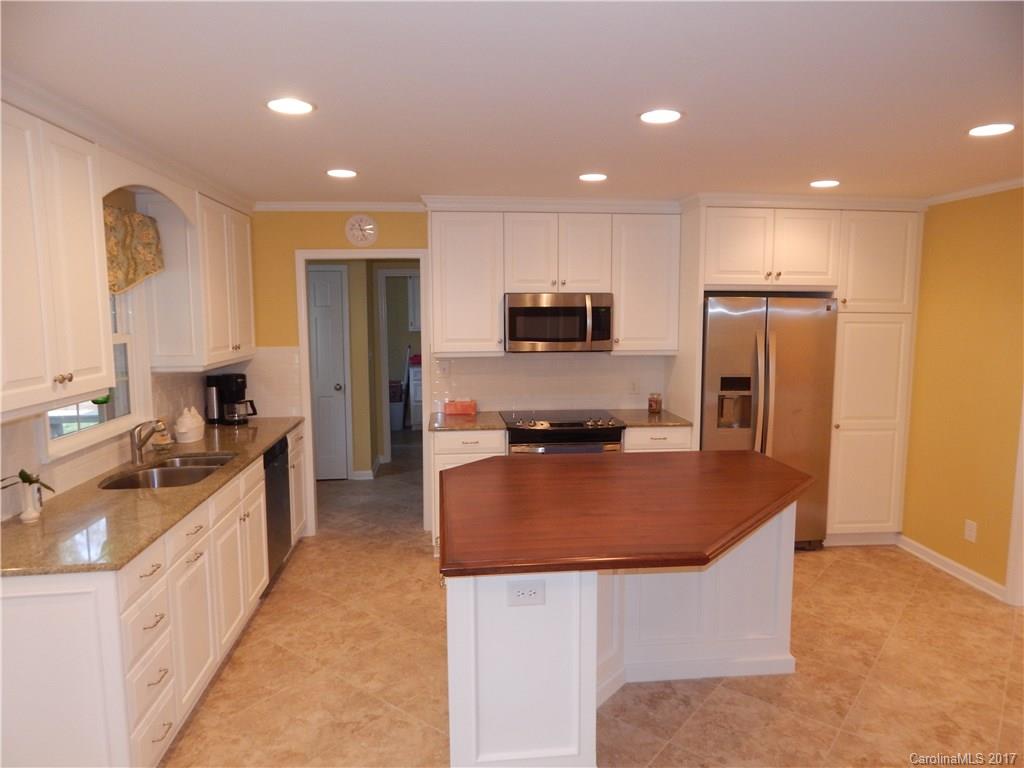 Oakhurst - Residential