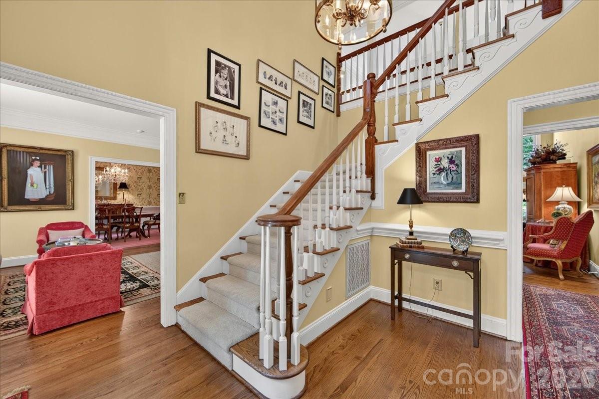 3601 Castellaine Drive
