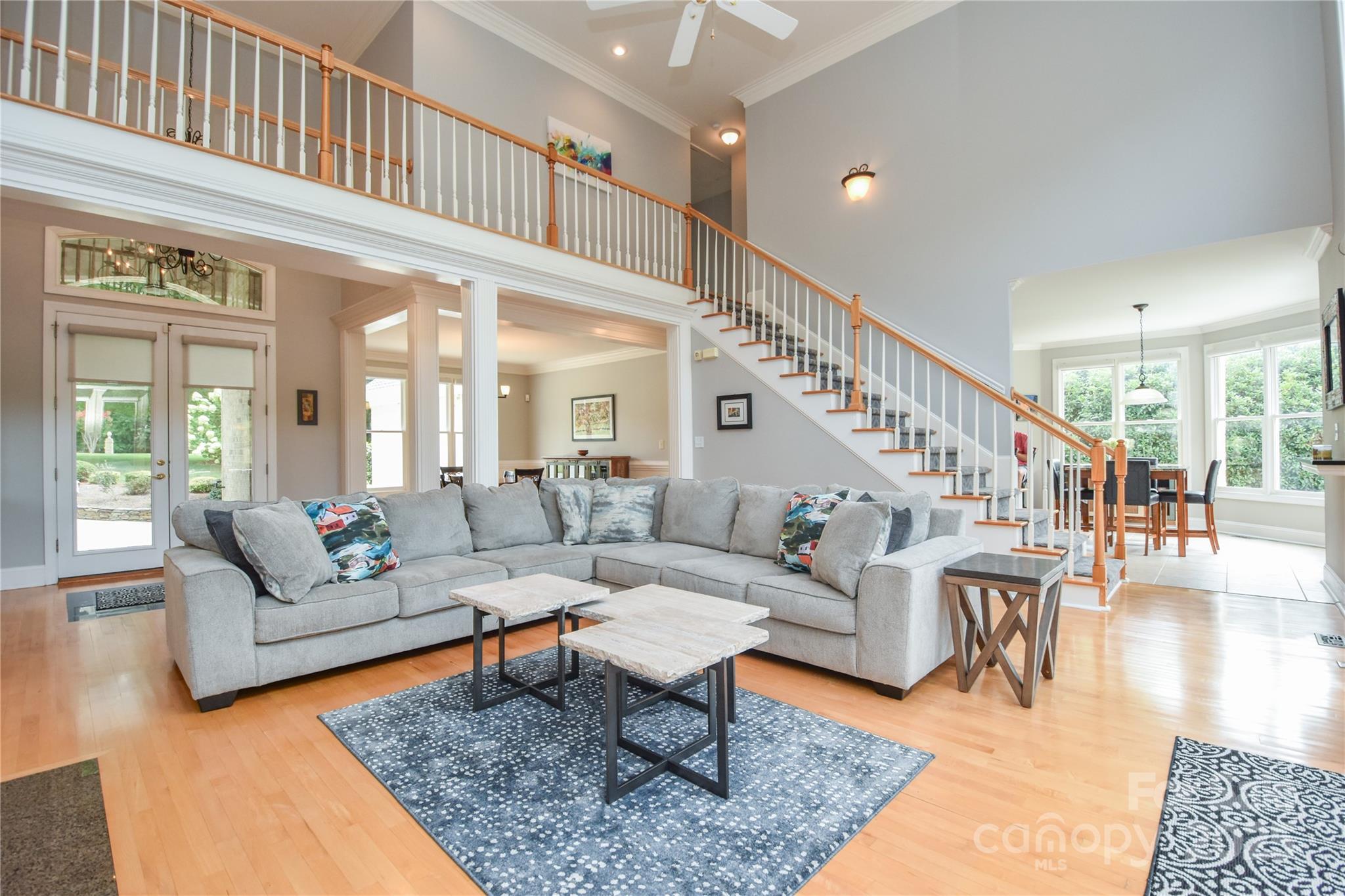 9221 Belle Pines Court