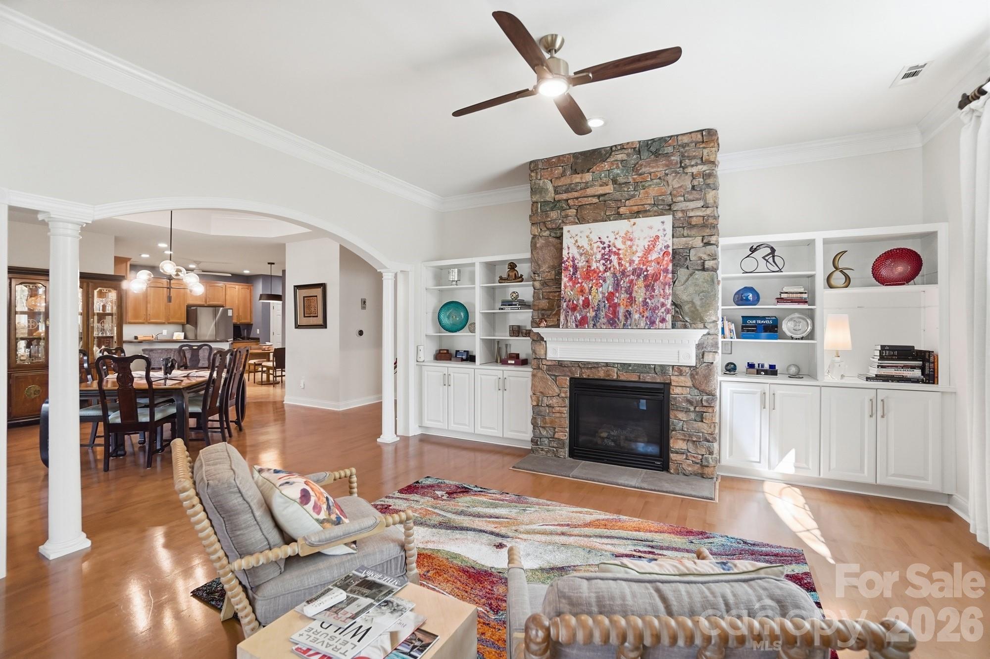 3270 Abbey Walk Lane