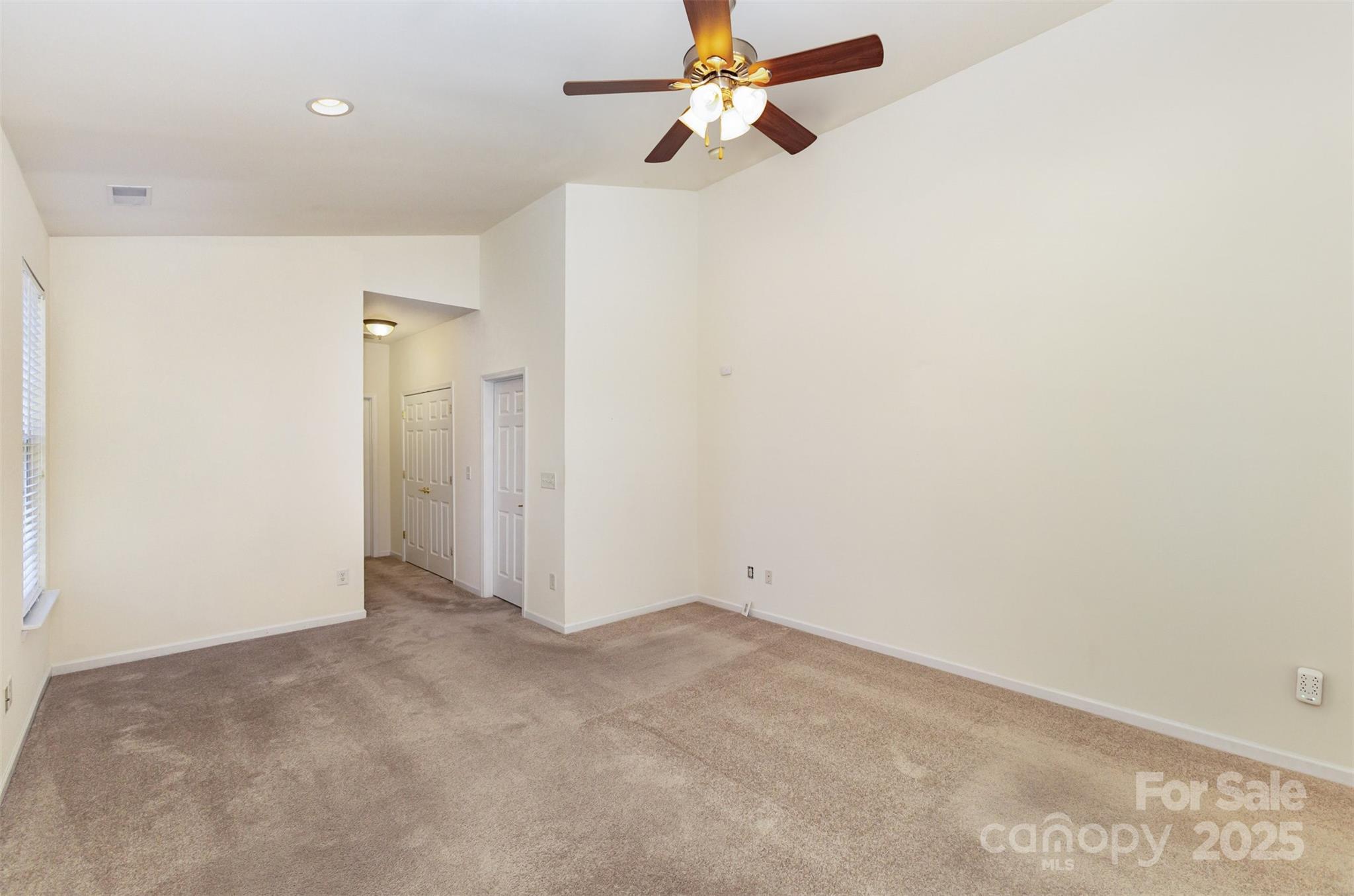 Four Seasons At Gold Hill - Residential