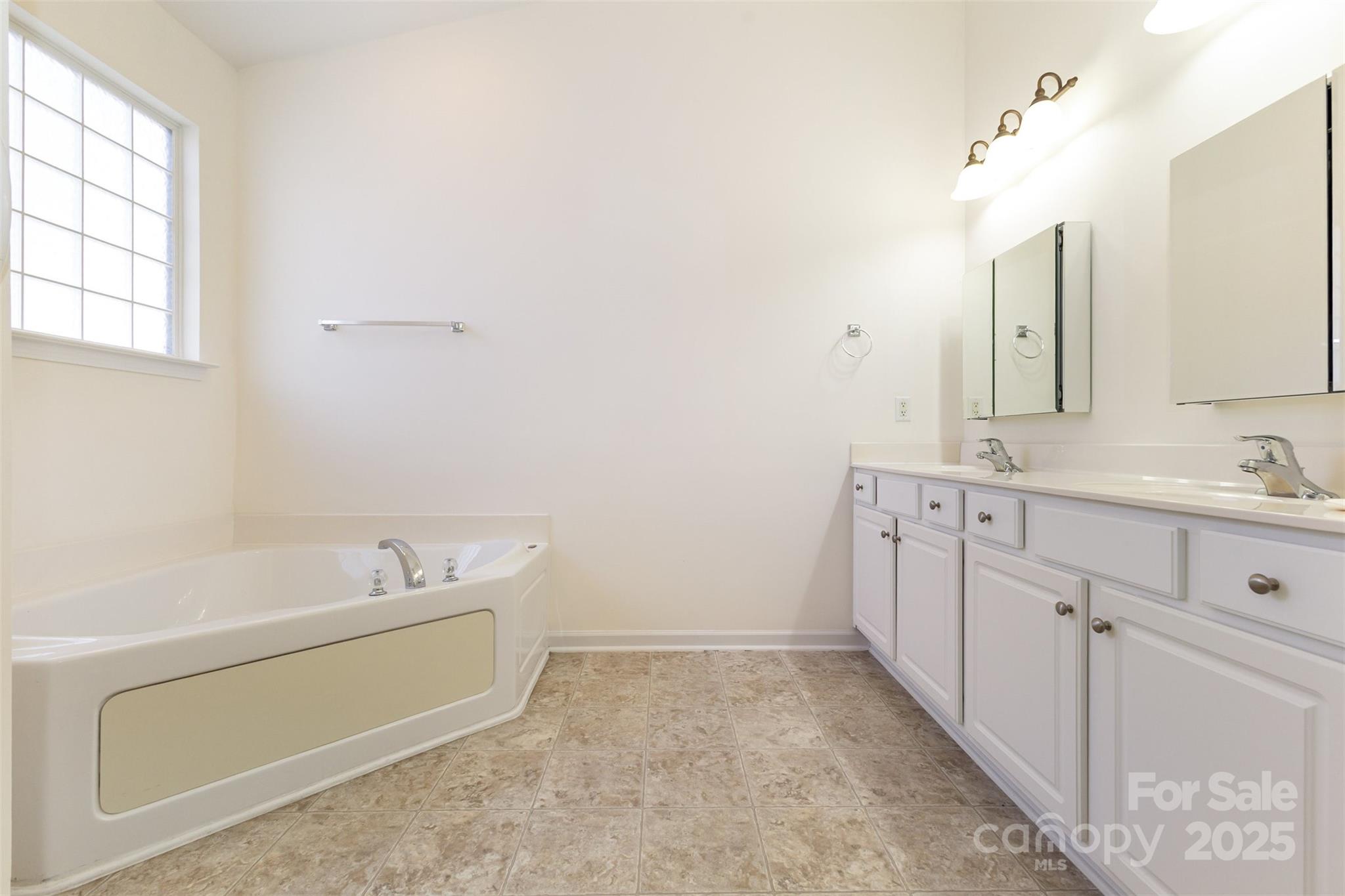 Four Seasons At Gold Hill - Residential