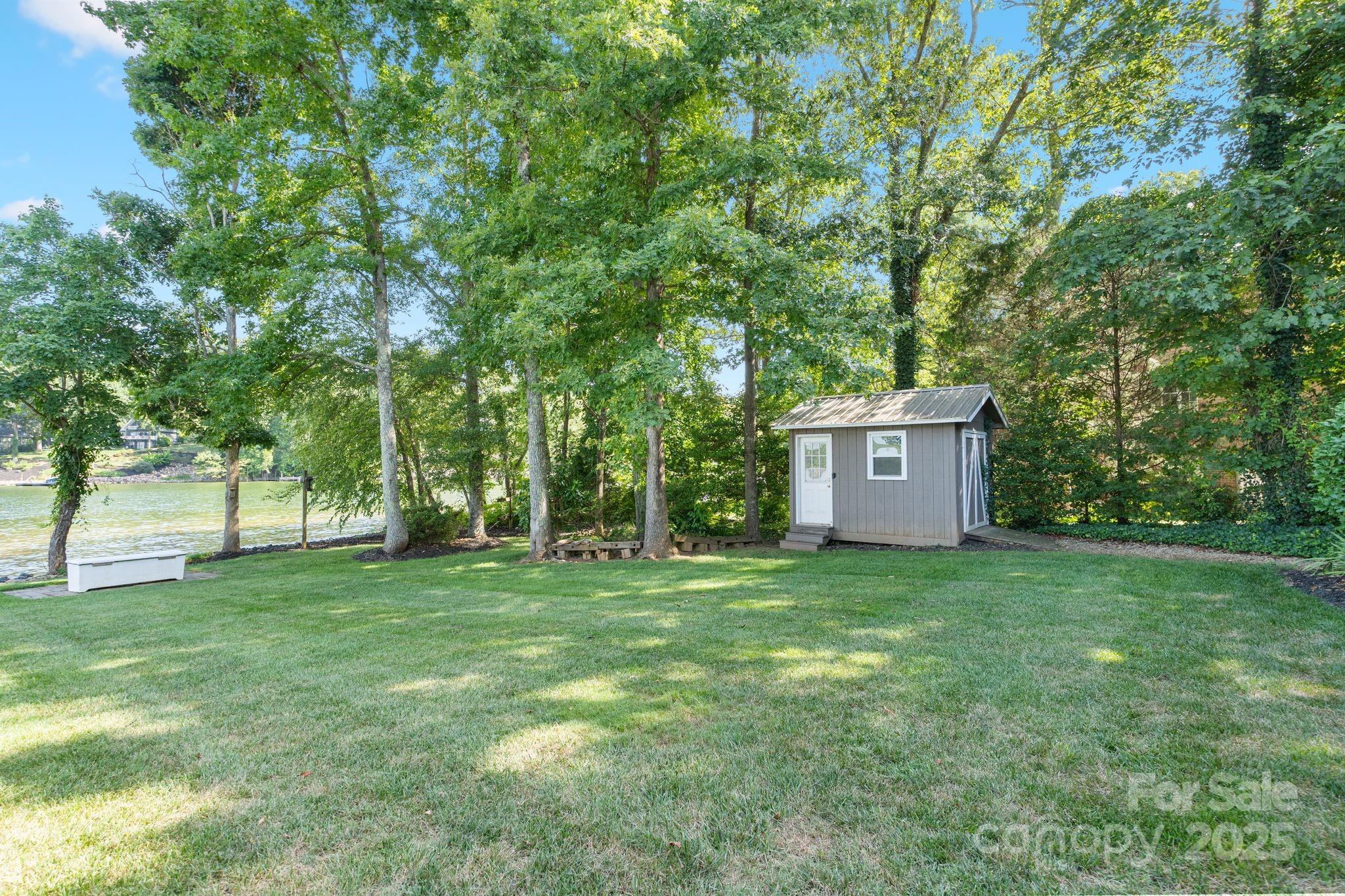 Sherwood Shores - Residential