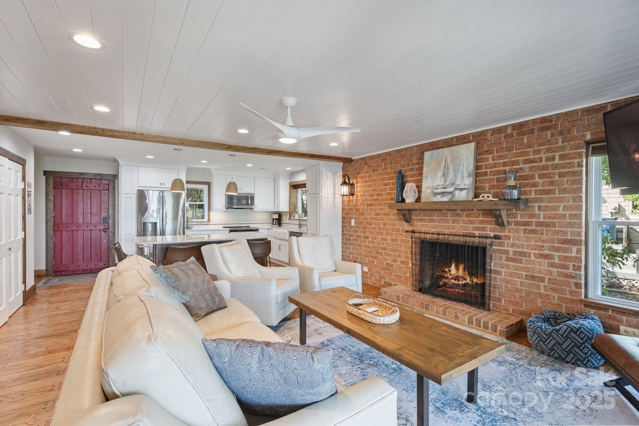 Sherwood Shores - Residential