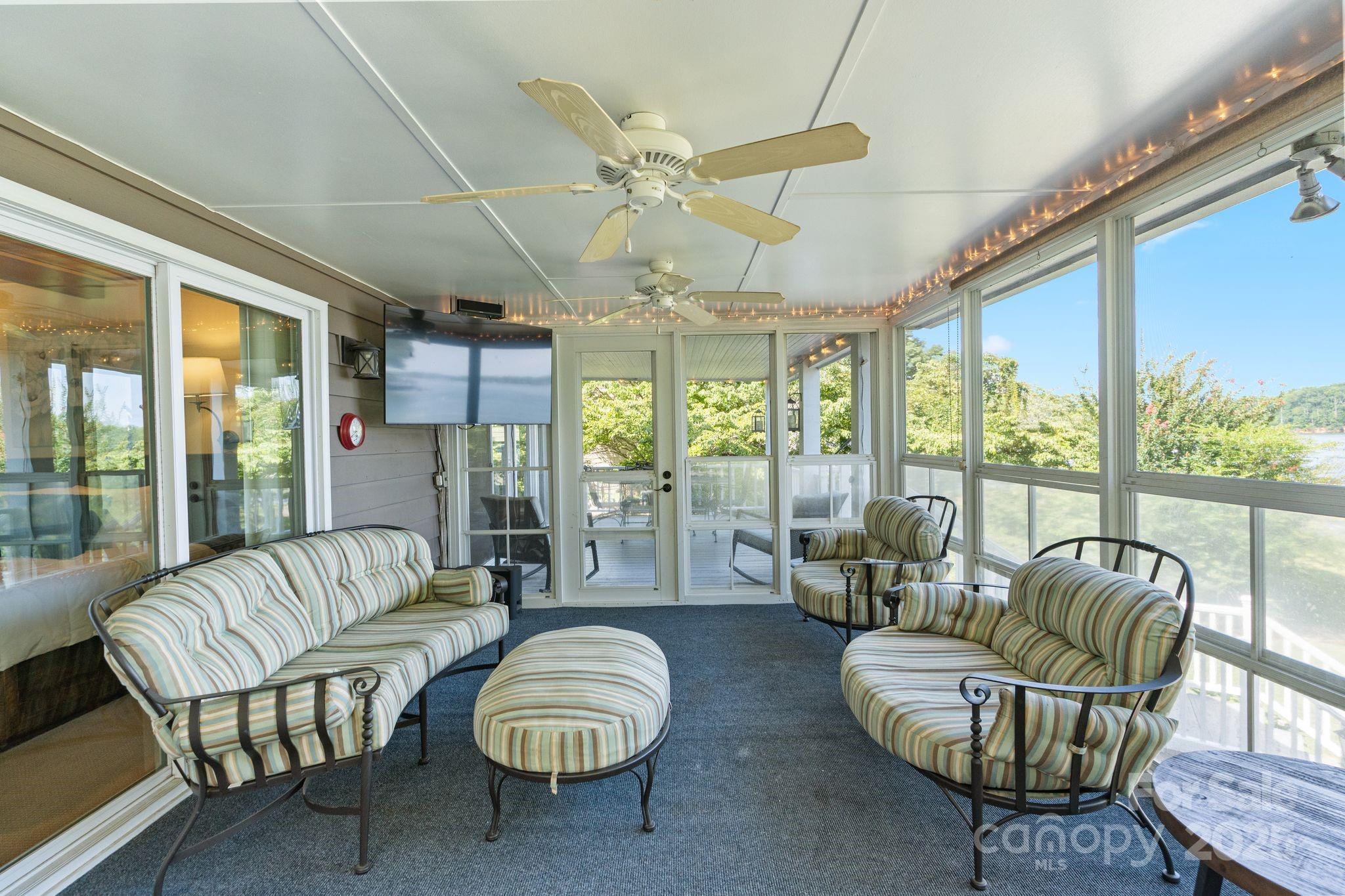 Sherwood Shores - Residential