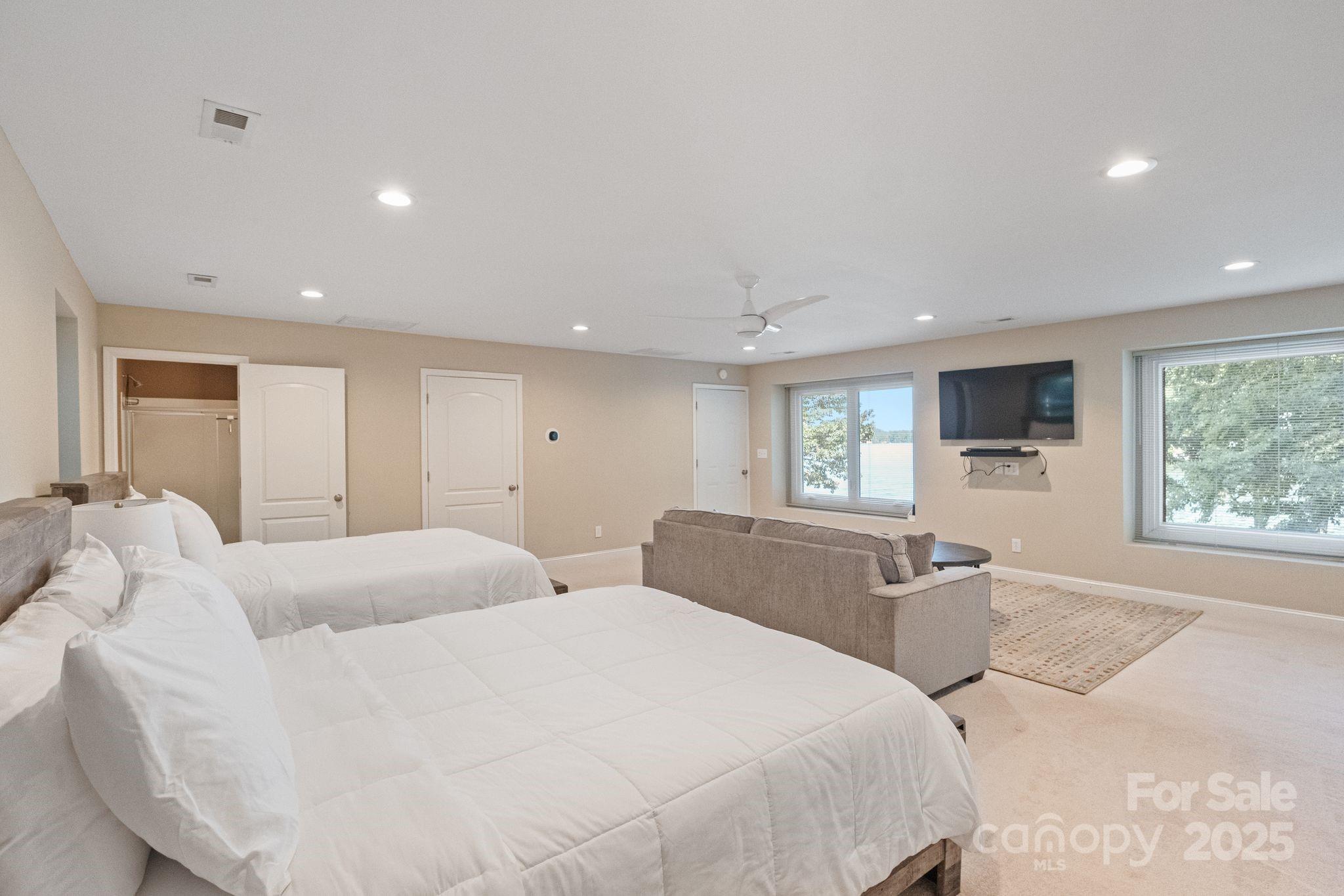 Sherwood Shores - Residential