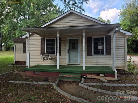Photo of 1304 Old Plank Road, Salisbury, NC 28144 (MLS # 4421583)