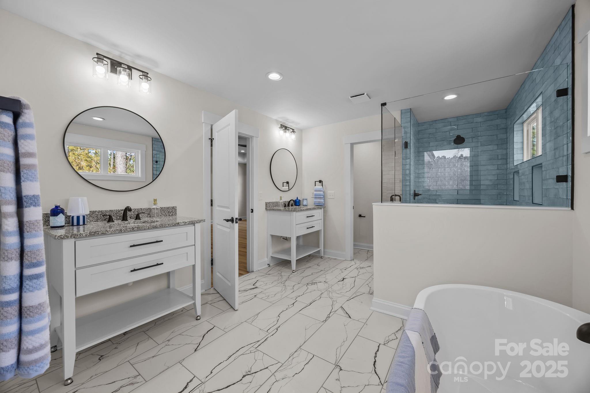 Sunset Point - Residential