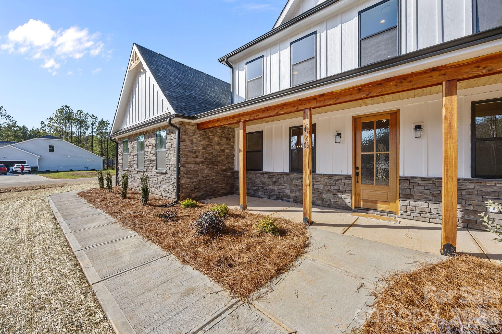 Sunset Point - Residential