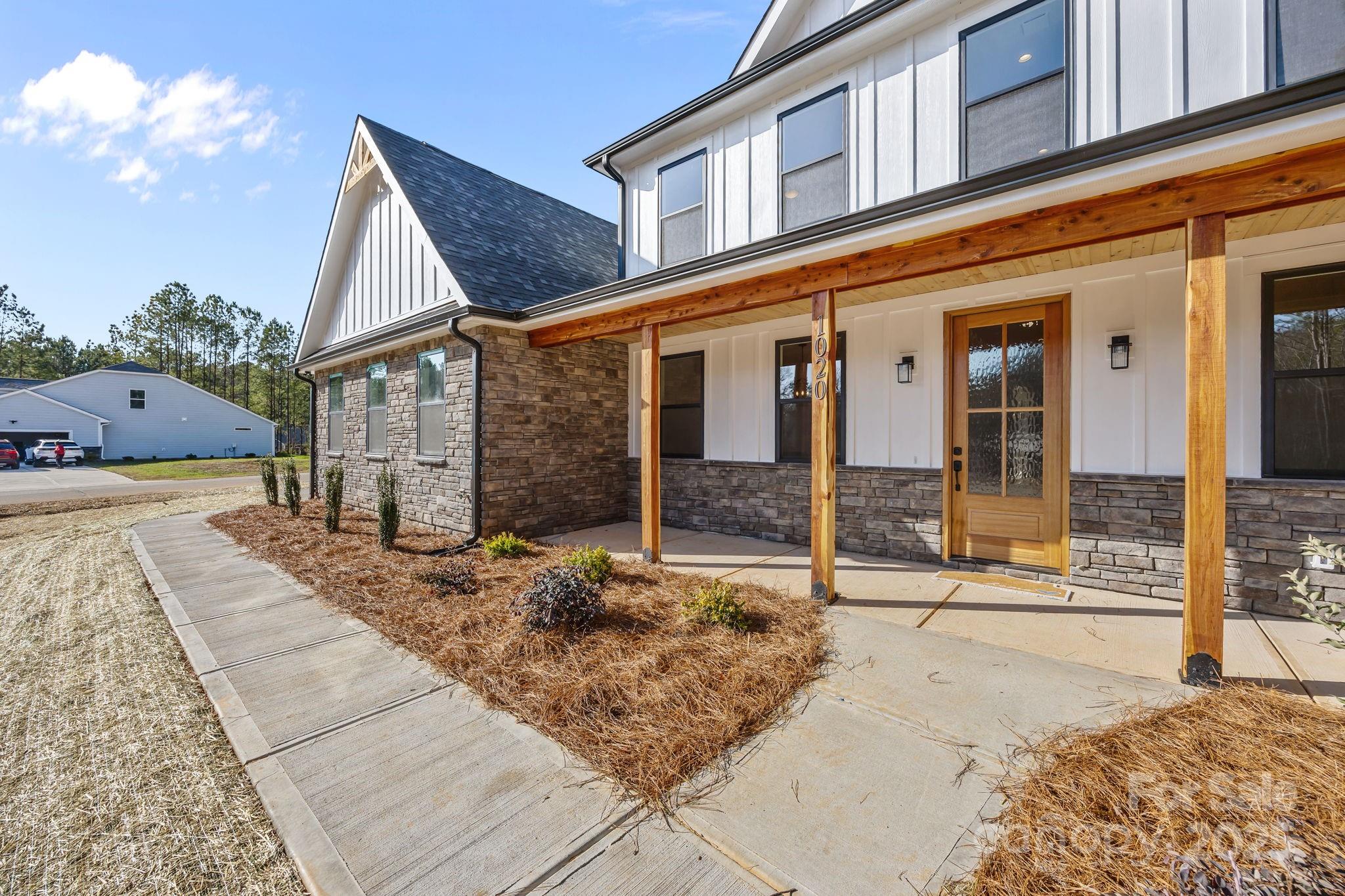 Sunset Point - Residential