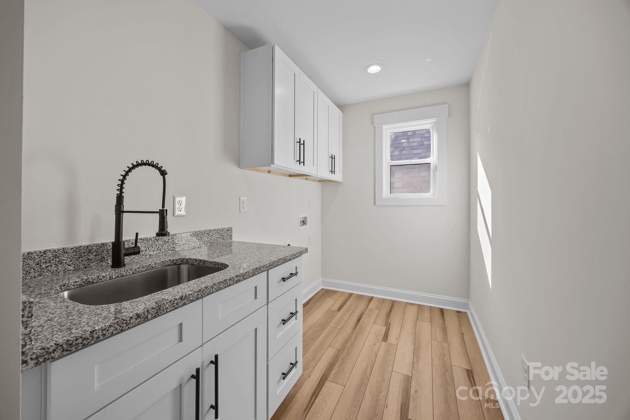 Sunset Point - Residential