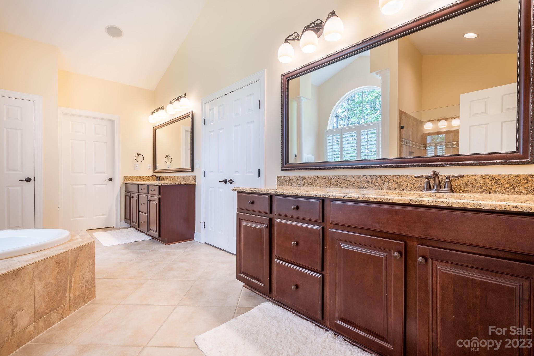 Somerset At Autumn Cove - Residential