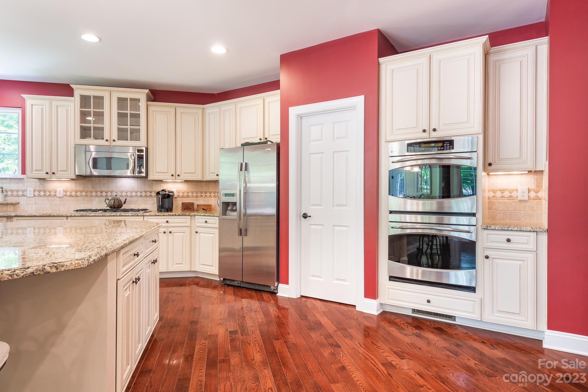 Somerset At Autumn Cove - Residential