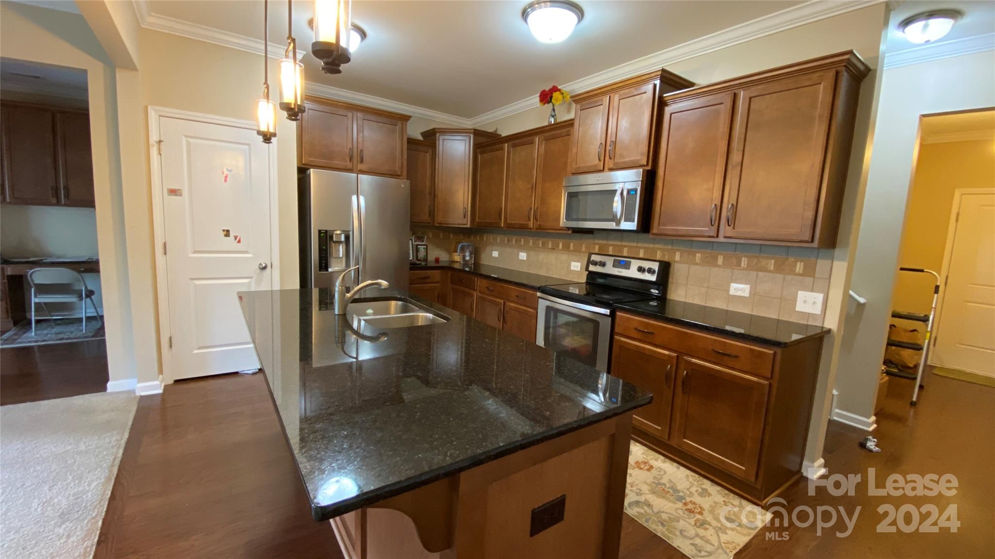 Summerlake - Residential Lease