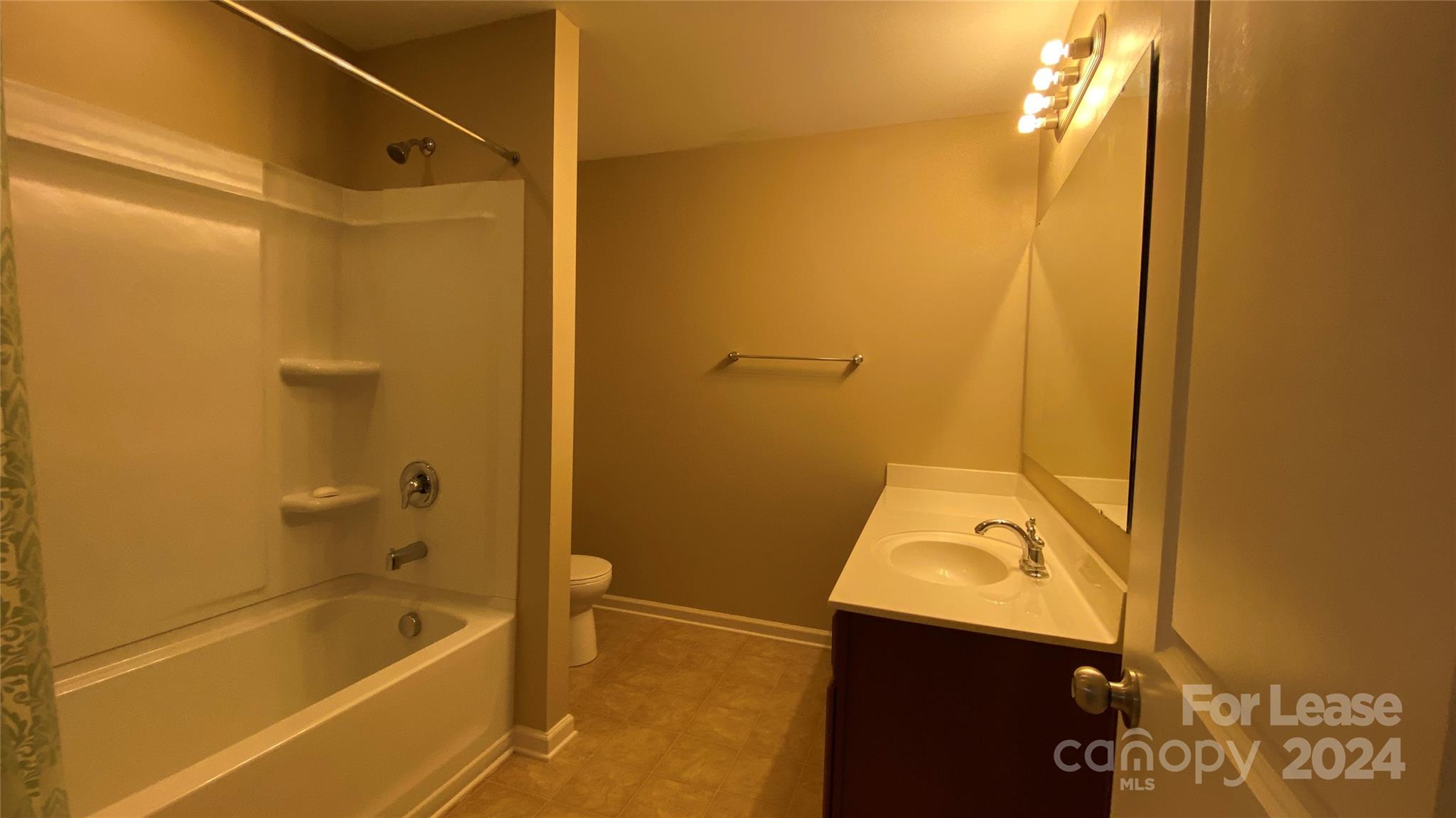 Summerlake - Residential Lease