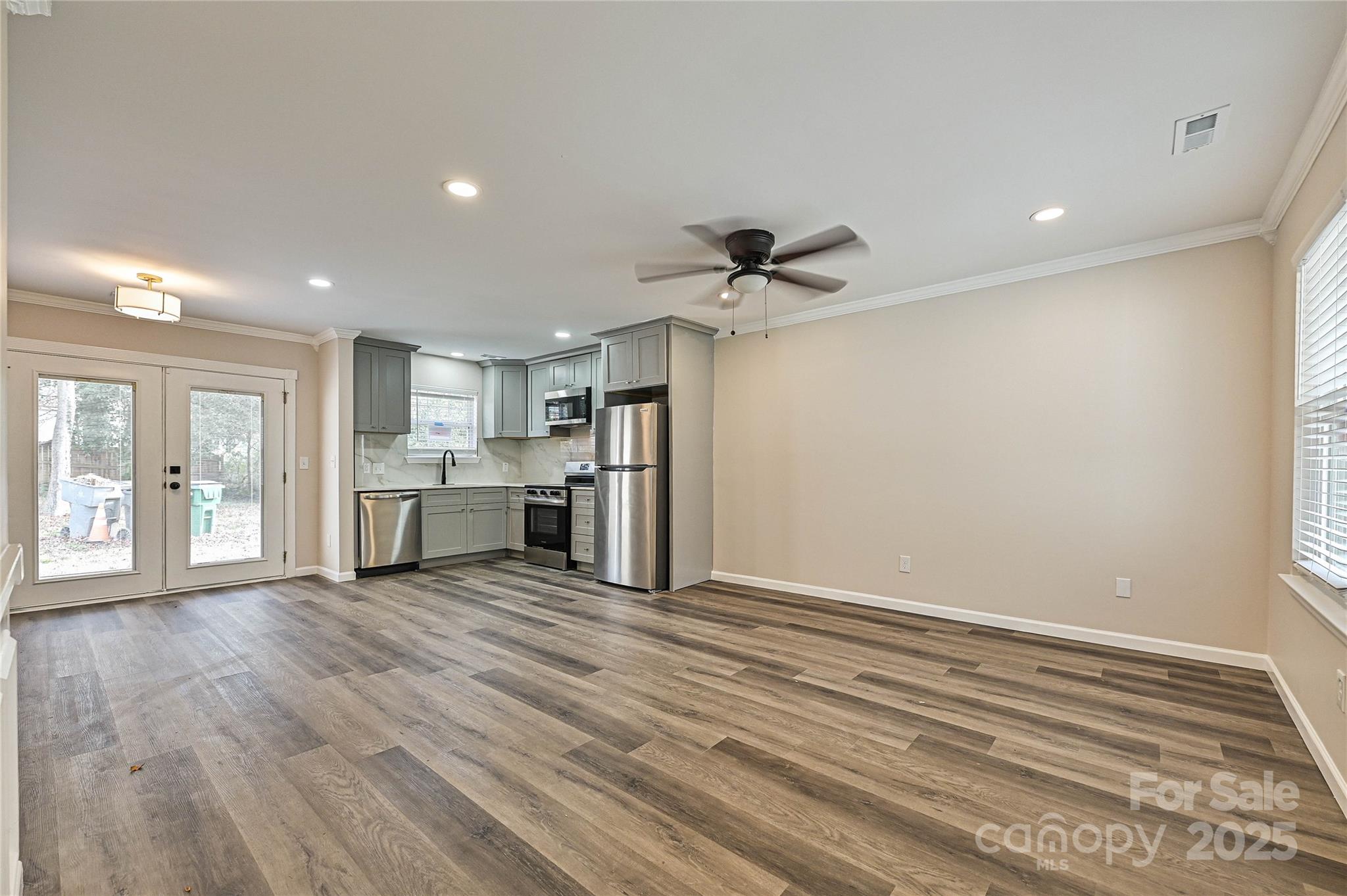 3133 Amay James Avenue