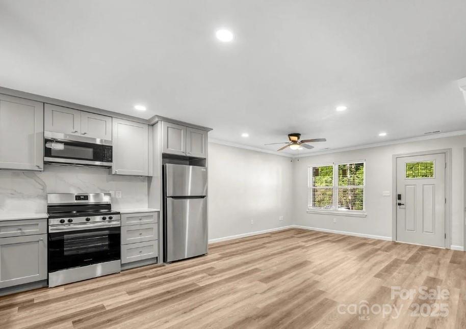 3133 Amay James Avenue