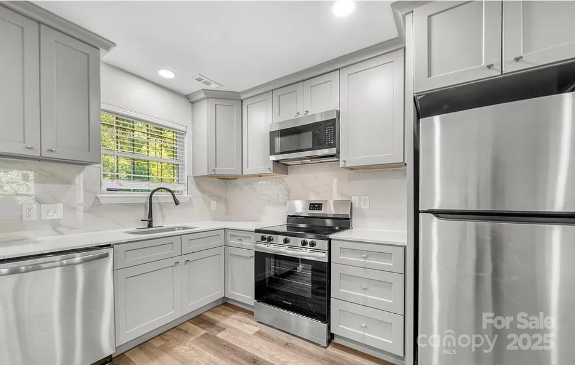 3133 Amay James Avenue