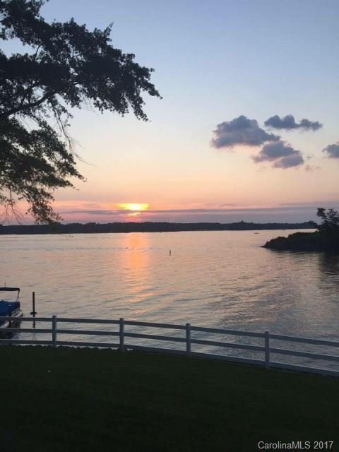 Tega Cay - Residential