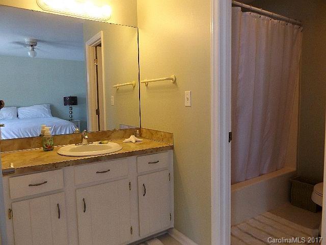 Tega Cay - Residential