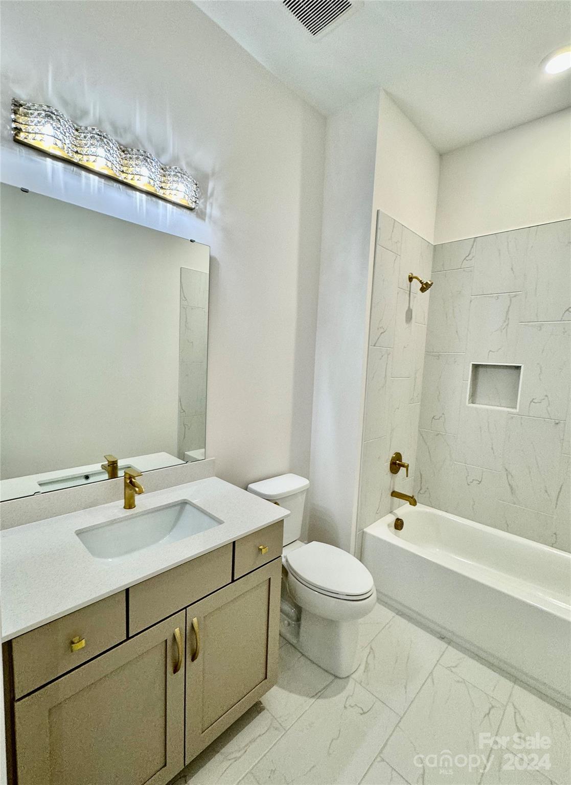 Broadmoor at Marvin - Residential