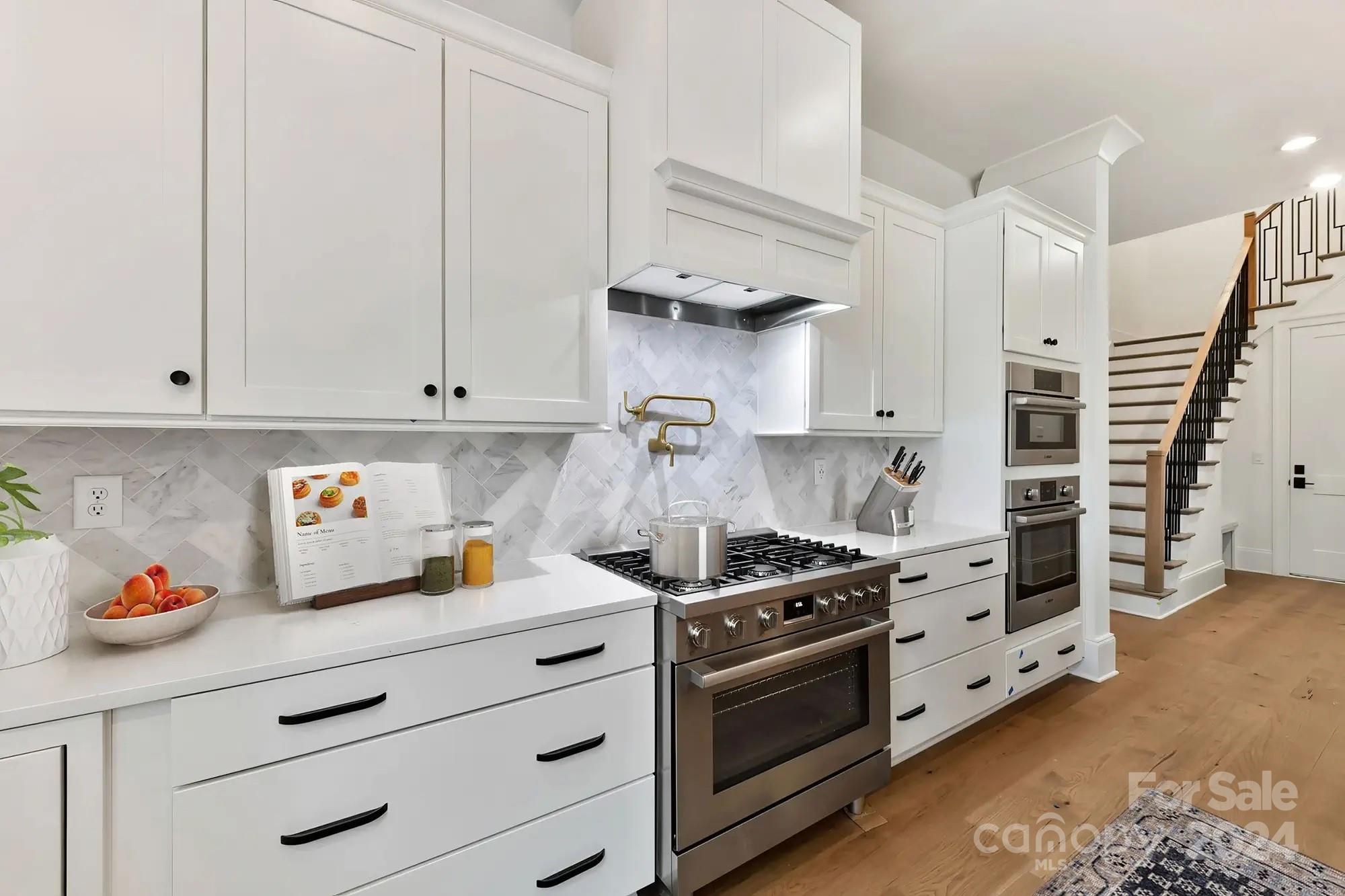 Broadmoor at Marvin - Residential