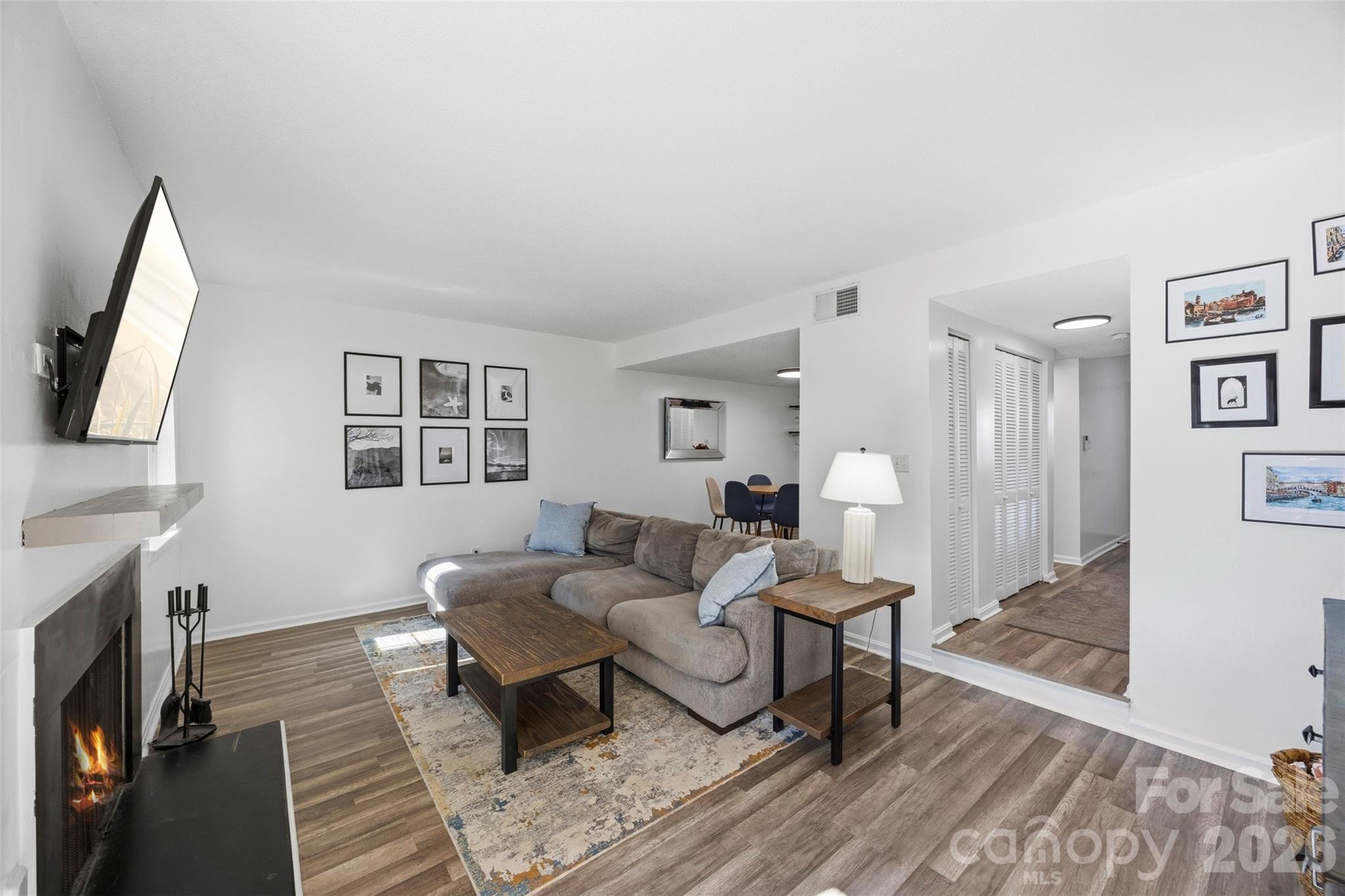 Sir Johns Hill - Residential