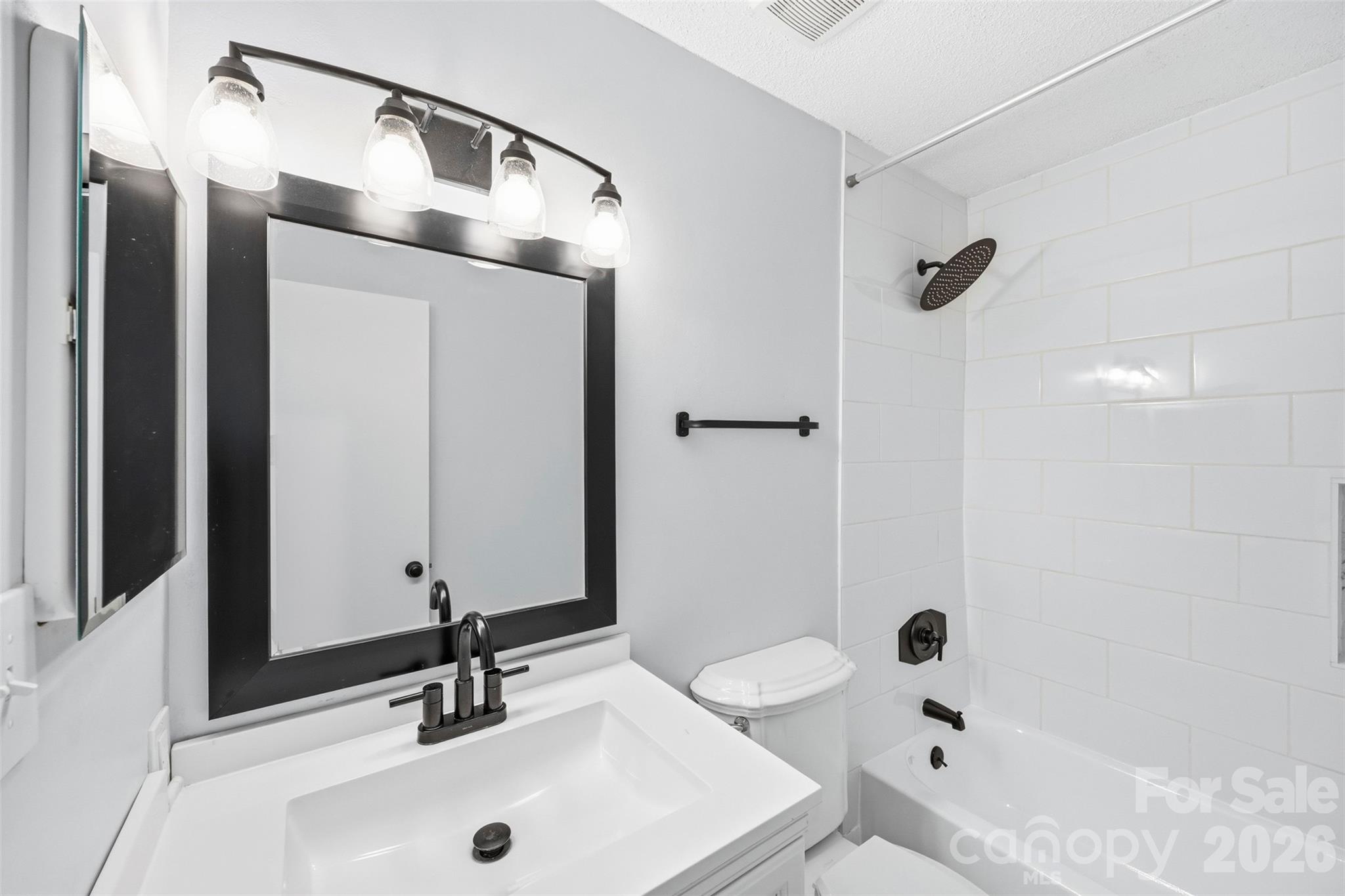 Sir Johns Hill - Residential