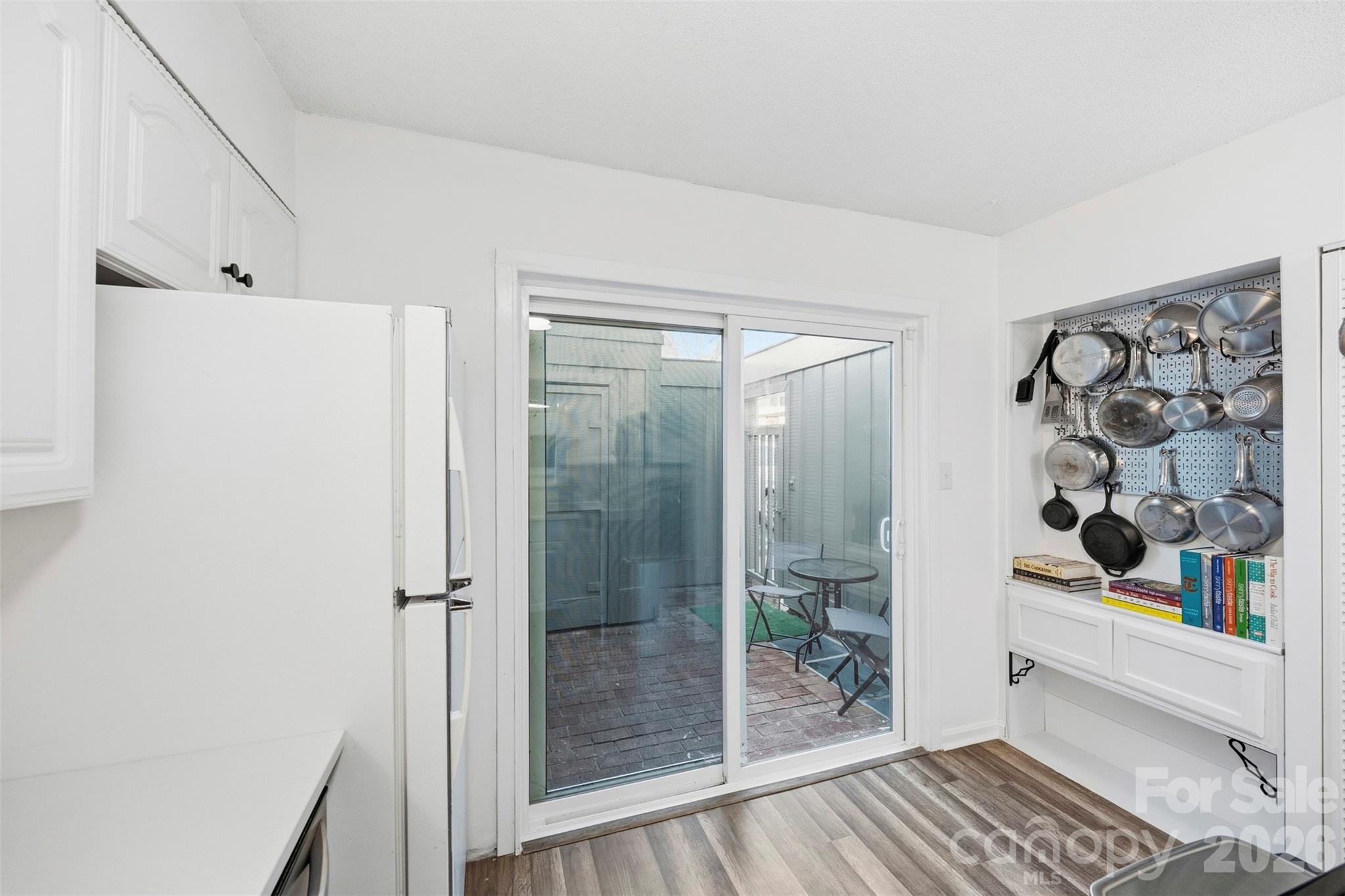 Sir Johns Hill - Residential