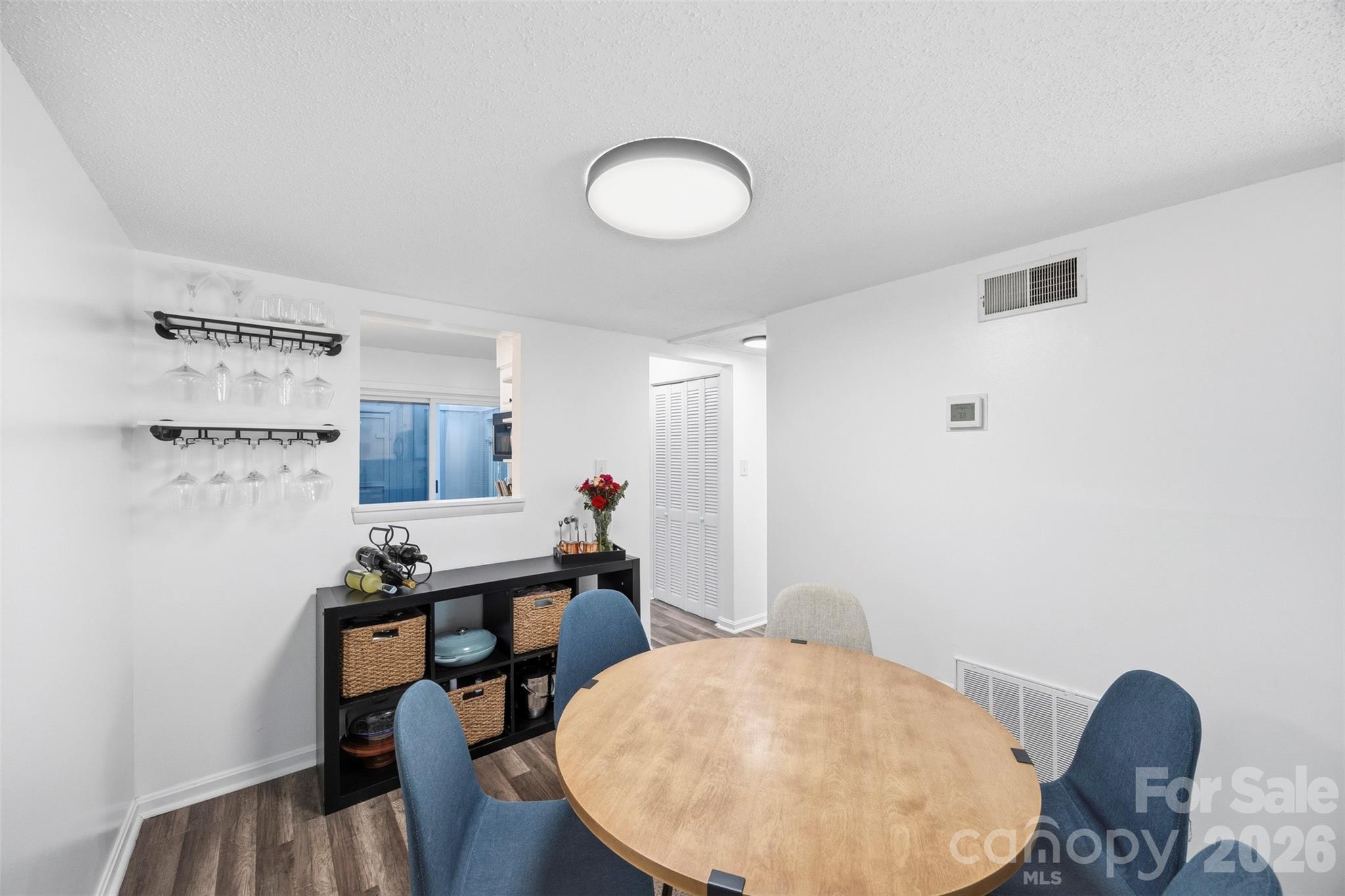 Sir Johns Hill - Residential