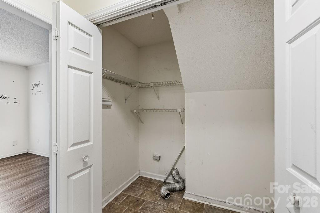 Hickory Ridge - Residential