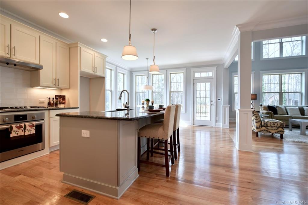 Lakeside - Residential