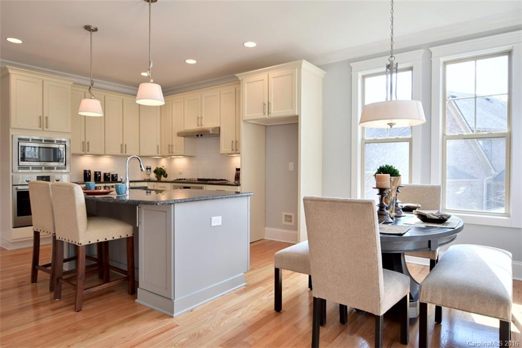 Lakeside - Residential