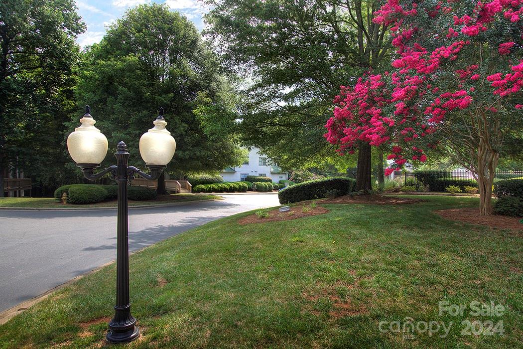 Churchill Downs - Residential