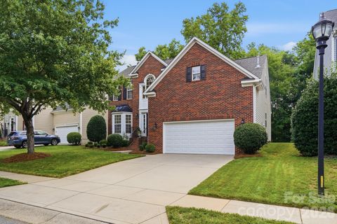 Photo of 2117 Lord Proprietor Lane, Waxhaw, NC 28173 (MLS # 4393954)