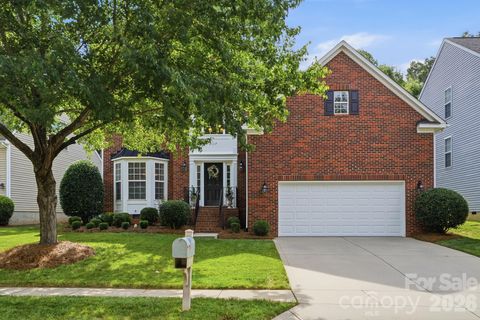 Photo of 2117 Lord Proprietor Lane, Waxhaw, NC 28173 (MLS # 4393954)