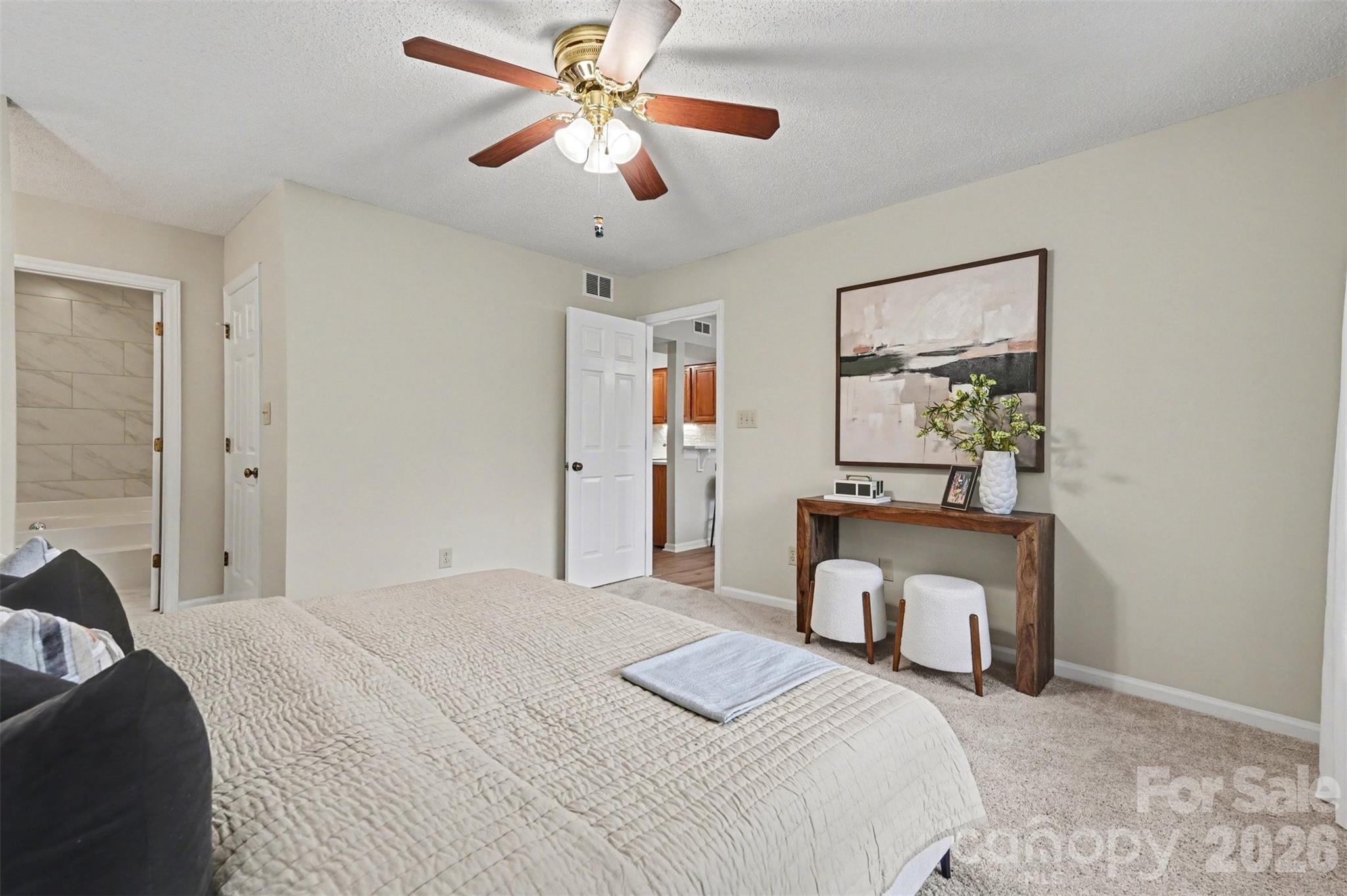 Harris Lake - Residential