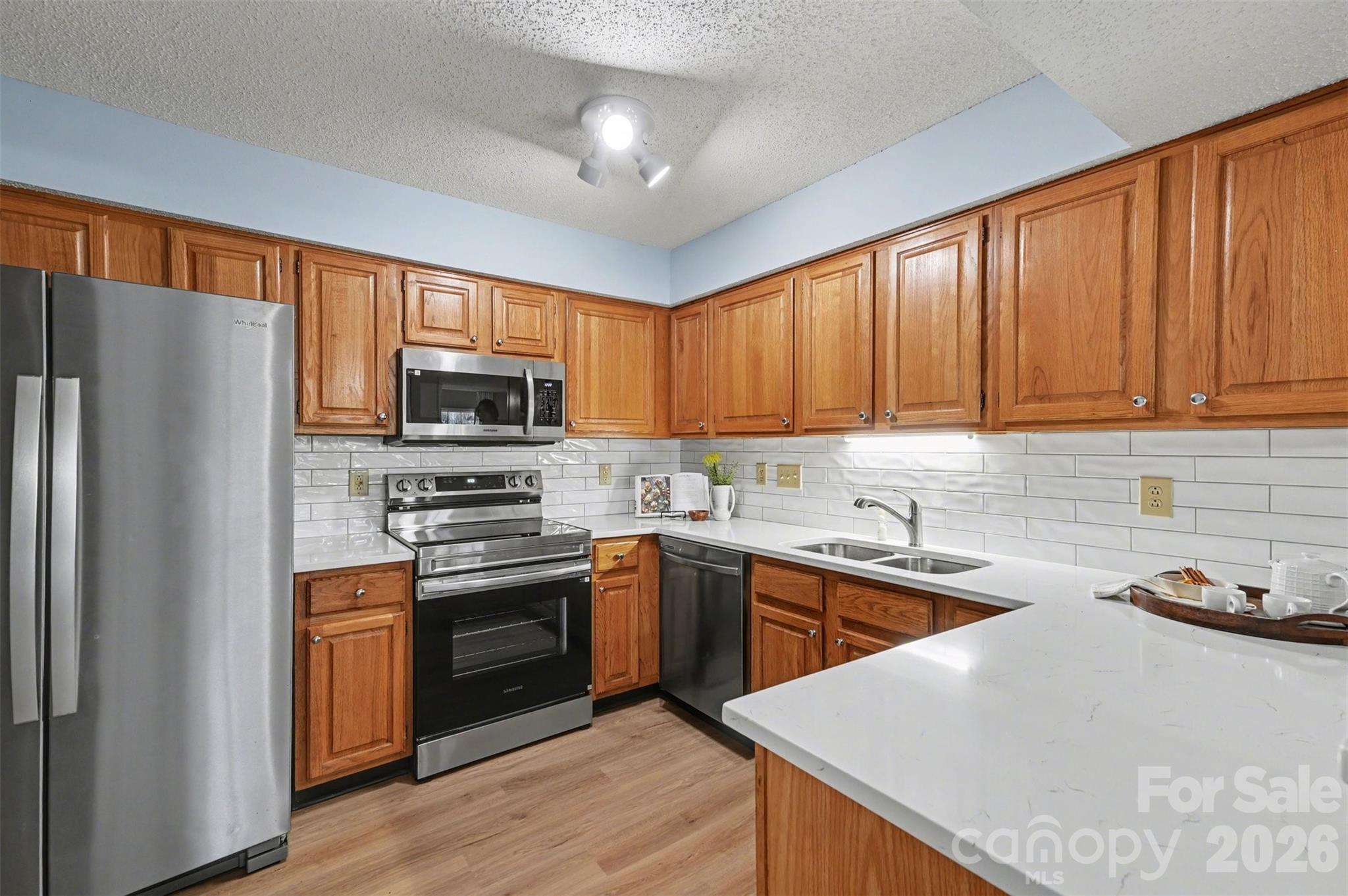 5866 Harris Grove Lane