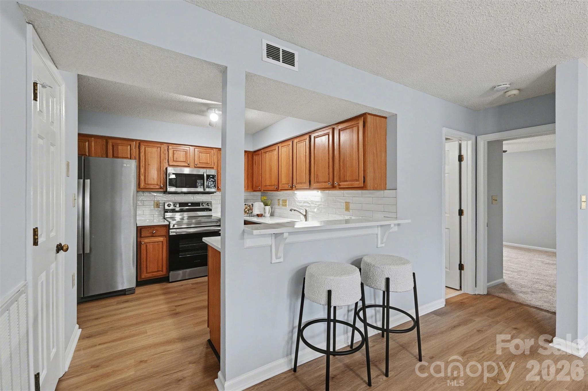 5866 Harris Grove Lane