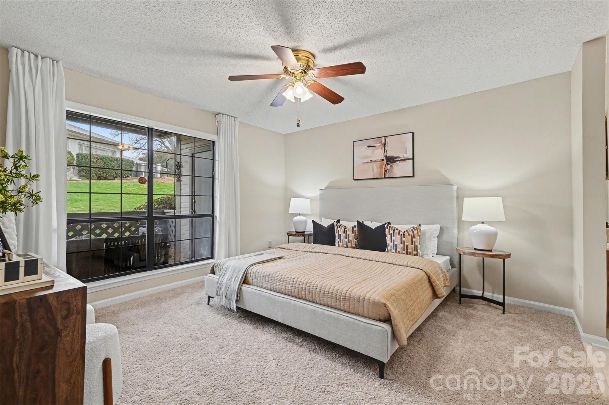 Harris Lake - Residential